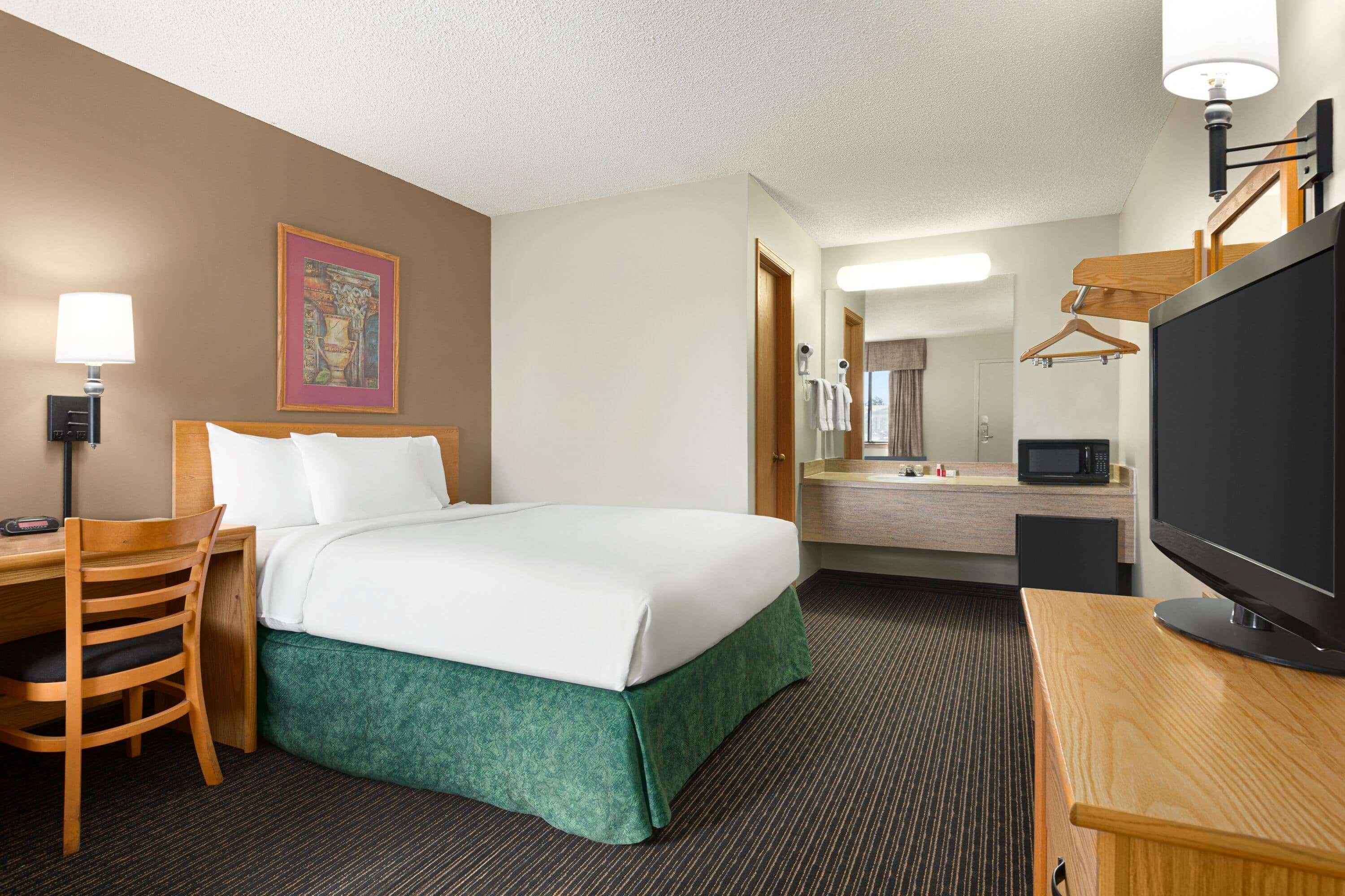 Travelodge By Wyndham Wellington Bagian luar foto