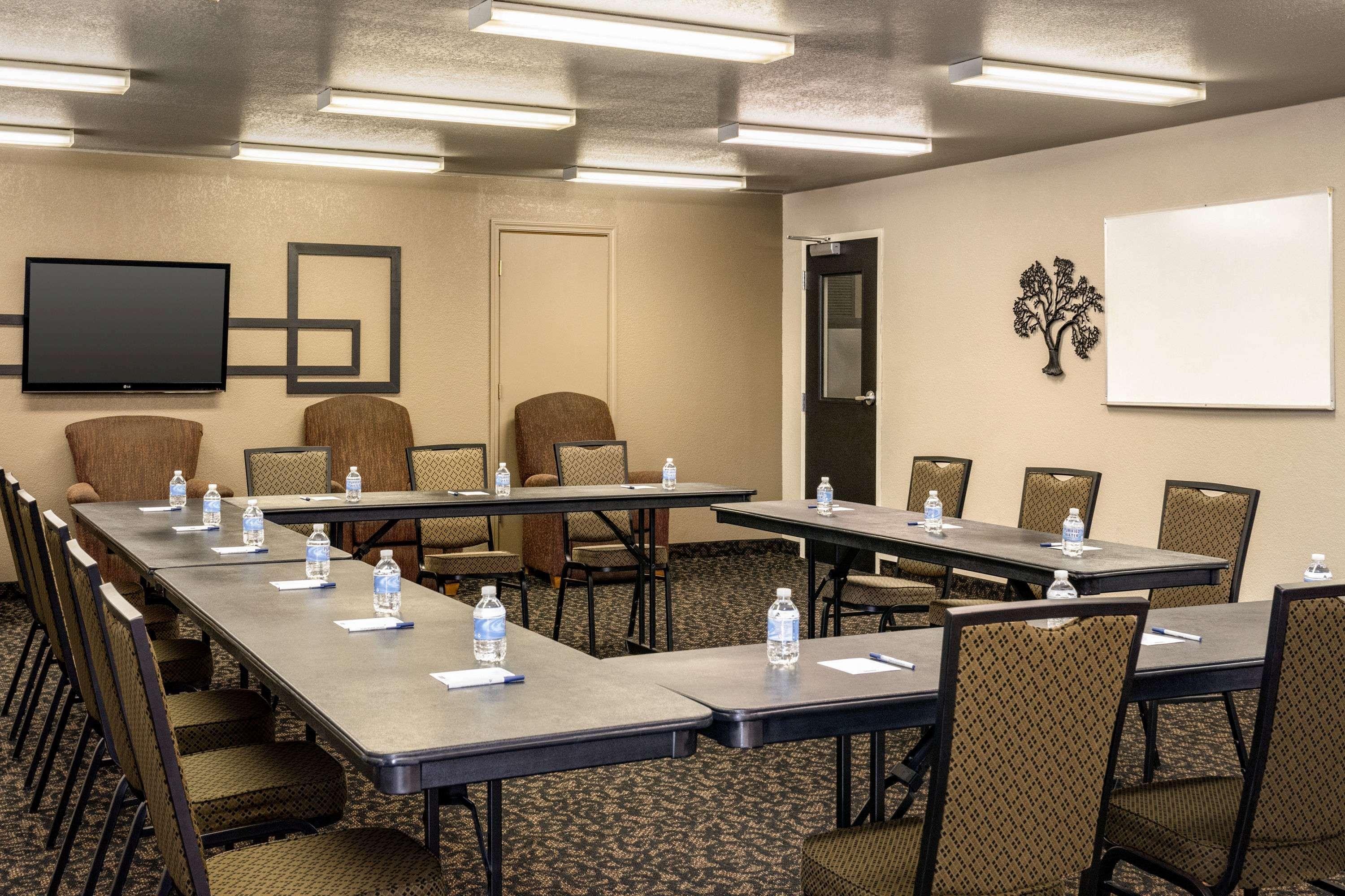 Travelodge By Wyndham Wellington Bagian luar foto